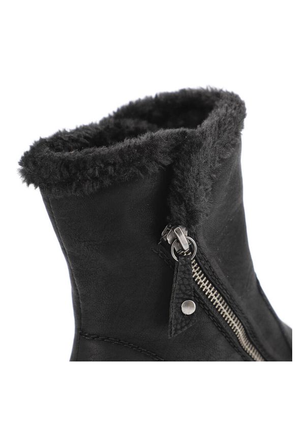 Czarne Botki Rieker Ocieplane Buty Damskie. Okazja: na spacer, na co dzień. Kolor: czarny. Materiał: materiał, syntetyk. Sezon: jesień, zima. Styl: elegancki, casual, klasyczny