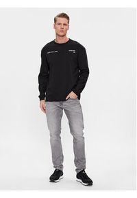 Calvin Klein Jeans Longsleeve Spray J30J324642 Czarny Relaxed Fit. Kolor: czarny. Materiał: bawełna. Długość rękawa: długi rękaw