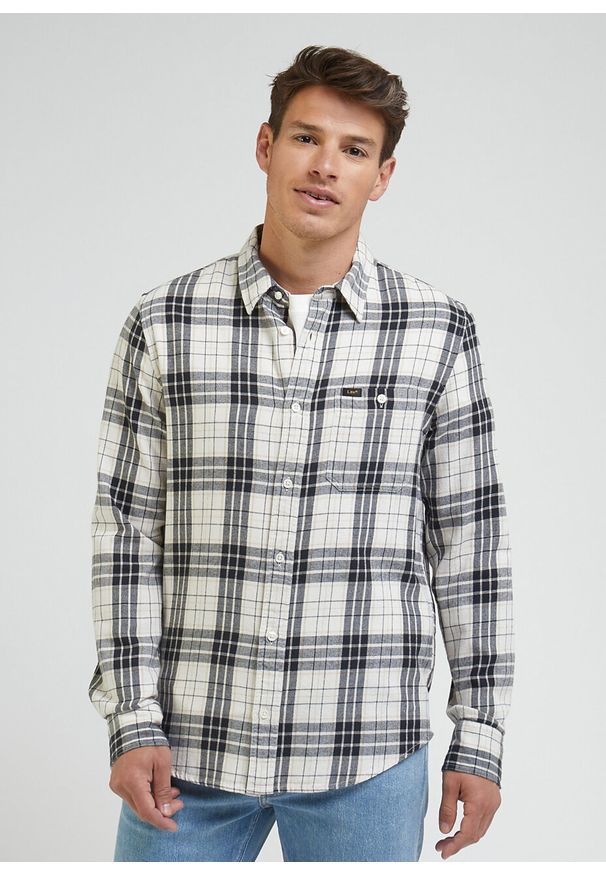 Lee - LEE MĘSKA KOSZULA LEESURE SHIRT ECRU 112341768 L66N016990