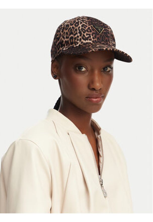 Guess Czapka z daszkiem AW5501 COT01 Brązowy. Kolor: brązowy. Materiał: bawełna