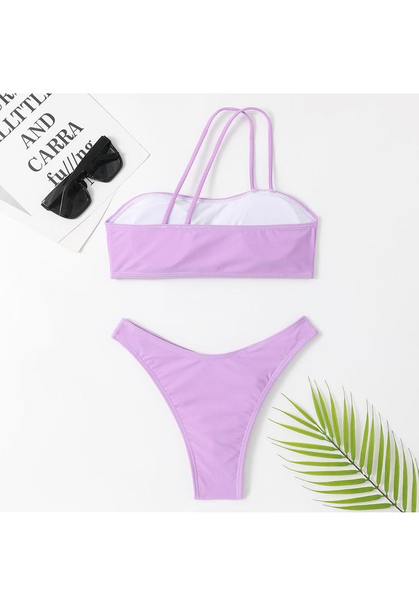 Intica - Bikini bandeau na plażę i lato z elastycznego materiału Mihane. Kolor: fioletowy. Materiał: materiał