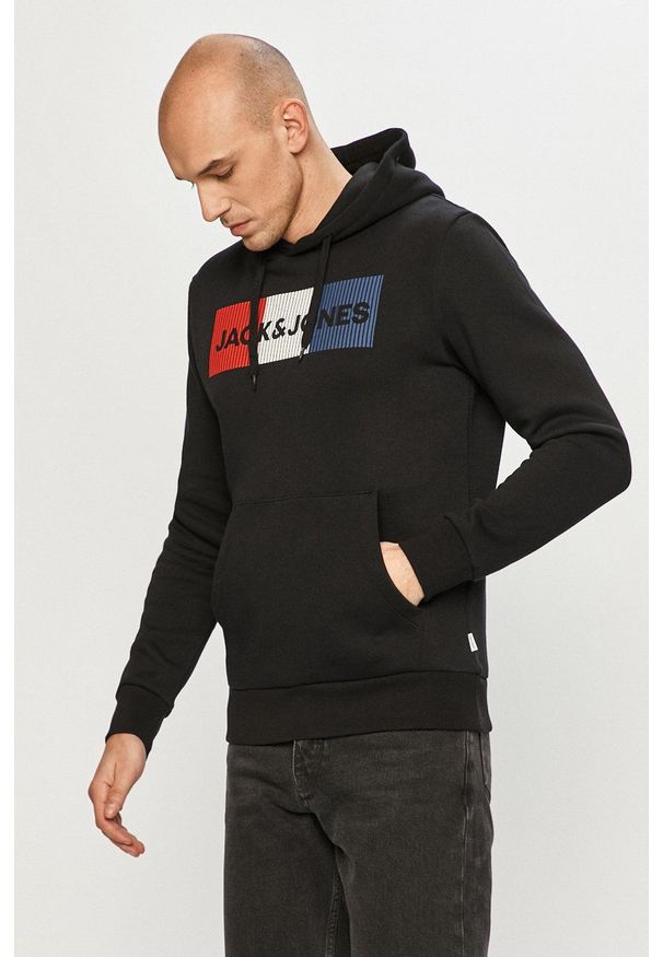 Jack & Jones - Bluza bawełniana. Okazja: na co dzień. Kolor: czarny. Materiał: bawełna. Wzór: nadruk. Styl: casual