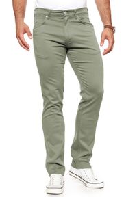 Wrangler - WRANGLER SPODNIE MĘSKIE GREENSBORO DUSTY GREEN W15QSM22A. Materiał: materiał #7