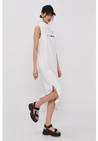 Nike Sportswear Sukienka kolor biały midi prosta. Okazja: na co dzień. Kolor: biały. Wzór: nadruk. Typ sukienki: proste. Styl: casual. Długość: midi