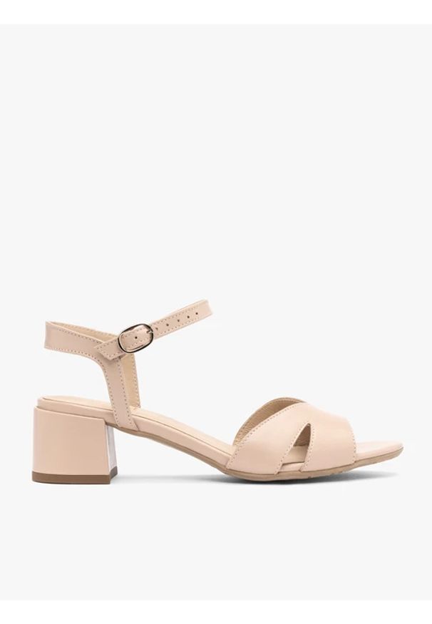 Ryłko - Beżowe sandały na klocku. Okazja: na co dzień. Zapięcie: sprzączka. Kolor: beżowy. Materiał: skóra. Obcas: na obcasie. Styl: casual, street, elegancki, wizytowy. Wysokość obcasa: średni