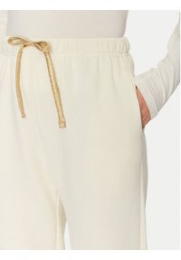 Pieces Spodnie dresowe Chilli 17121099 Beżowy Regular Fit. Kolor: beżowy. Materiał: bawełna #5