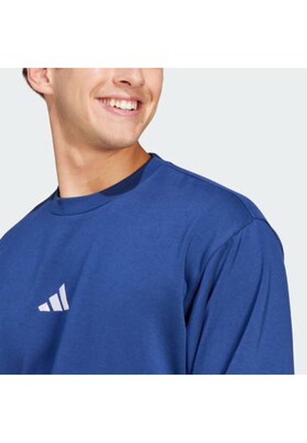 Adidas - adidas Bluza Essentials Feel Cozy JE3792 Granatowy Regular Fit. Kolor: niebieski. Materiał: bawełna