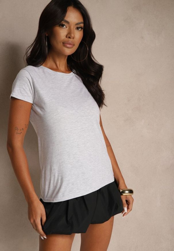 Renee - Jasnoszary Bawełniany Casualowy T-shirt Arpollia. Okazja: na co dzień. Kolor: szary. Materiał: bawełna. Styl: casual