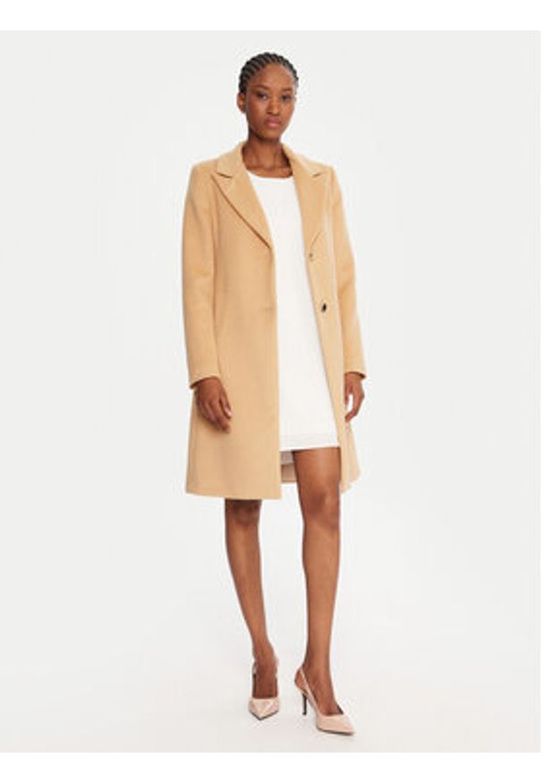 Rinascimento Płaszcz przejściowy CFC0126117003 Beżowy Regular Fit. Kolor: beżowy. Materiał: syntetyk