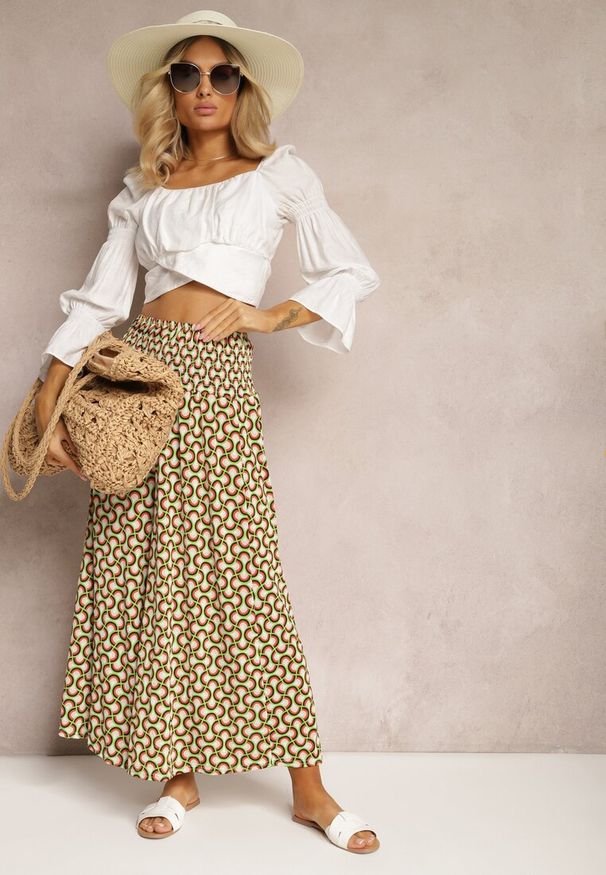 Renee - Jasnozielone Spodnie Culotes z Szerokimi Nogawkami i Gumką w Talii Demia. Okazja: na co dzień. Kolor: zielony. Materiał: materiał. Sezon: wiosna, lato. Styl: casual, elegancki