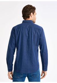 Ochnik - Granatowa koszula męska w kratkę. Kolor: niebieski. Materiał: bawełna. Długość: długie. Wzór: kratka