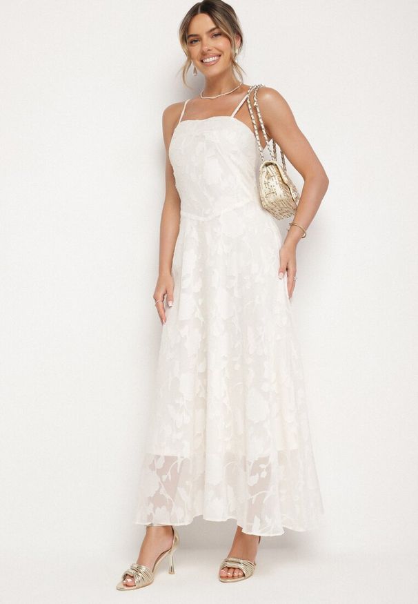 Born2be - Jasnobeżowa Rozkloszowana Sukienka Vices z Gorsetowym Wiązaniem Fenosella. Okazja: na imprezę. Typ kołnierza: dekolt gorset. Kolor: beżowy. Długość rękawa: na ramiączkach. Sezon: lato. Typ sukienki: gorsetowe. Styl: elegancki