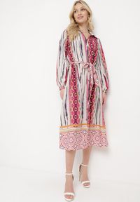 Born2be - Fuksjowo-Beżowa Sukienka Koszulowa z Mozaikowym Wzorem i Wiązanym Paskiem Lilimea. Kolor: różowy. Materiał: tkanina. Typ sukienki: koszulowe #5