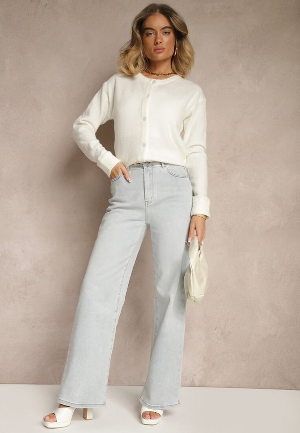 Renee - Biały Klasyczny Kardigan z Zaokrąglonym Dekoltem Reonira. Okazja: na co dzień. Kolor: biały. Materiał: jeans. Styl: klasyczny
