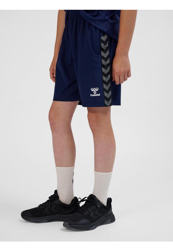 Spodenki treningowe dla dzieci Hummel autentyczne. Kolor: niebieski. Styl: sportowy