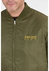 Kenzo - KENZO Zielona kurtka bomberka męska z żółtym logo. Kolor: zielony #4