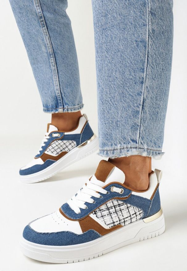 Born2be - Granatowe Sneakersy na Niskiej Platformie z Tweedową Wstawką Niman. Nosek buta: okrągły. Zapięcie: sznurówki. Kolor: niebieski. Materiał: materiał. Sezon: jesień, wiosna. Obcas: na platformie. Wysokość obcasa: niski