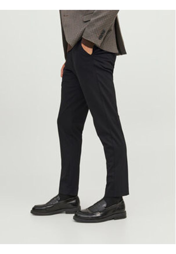 Jack & Jones Chinosy Marco 12237523 Czarny Slim Fit. Kolor: czarny. Materiał: syntetyk