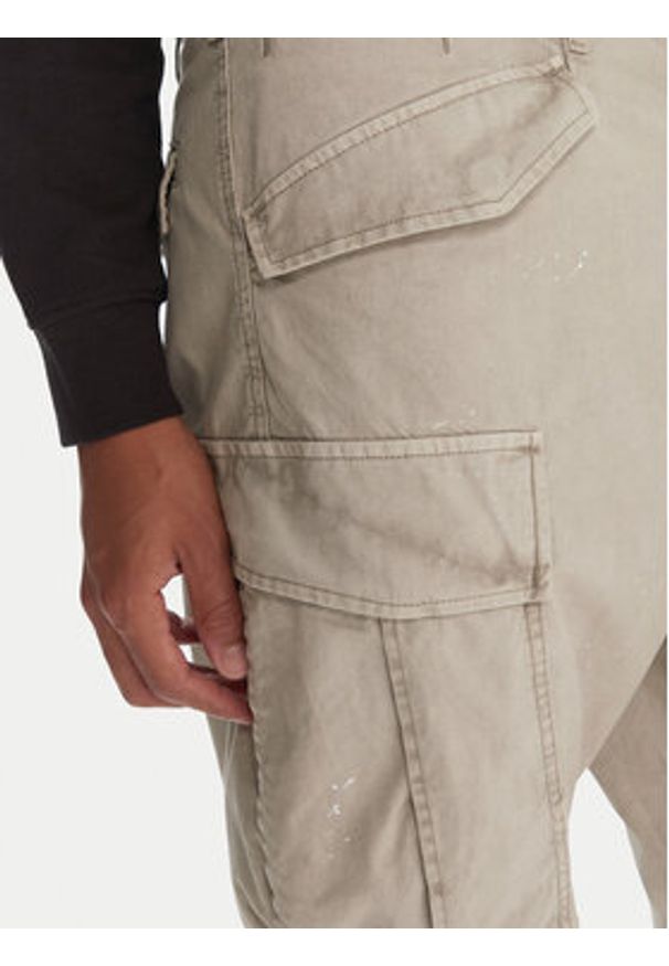 G-Star RAW - G-Star Raw Spodnie materiałowe MA1 Cargo D26945-D388 Beżowy Regular Fit. Kolor: beżowy. Materiał: bawełna