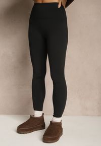 Renee - Czarne Legginsy High Waist Ozdobione Przeszyciem Belanessa. Okazja: na co dzień. Stan: podwyższony. Kolor: czarny. Wzór: aplikacja. Styl: casual #4