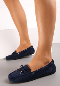 Born2be - Niebieskie Mokasyny na Płaskiej Podeszwie z Kokardką Ariteia. Okazja: na co dzień, na spotkanie biznesowe, do pracy. Kolor: niebieski. Materiał: jeans. Wzór: aplikacja. Obcas: na płaskiej podeszwie. Styl: biznesowy, casual, elegancki #4