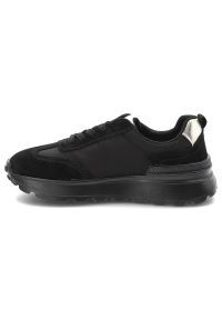Czarne Sneakersy Vinceza Sportowe Obuwie Damskie. Okazja: na co dzień, na spacer. Kolor: czarny. Materiał: materiał, skóra. Szerokość cholewki: normalna. Sport: turystyka piesza #4