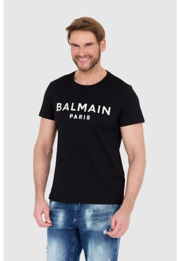 Balmain - BALMAIN Czarny t-shirt męski ze srebrnym logo, Rozmiar 2XL. Kolor: czarny