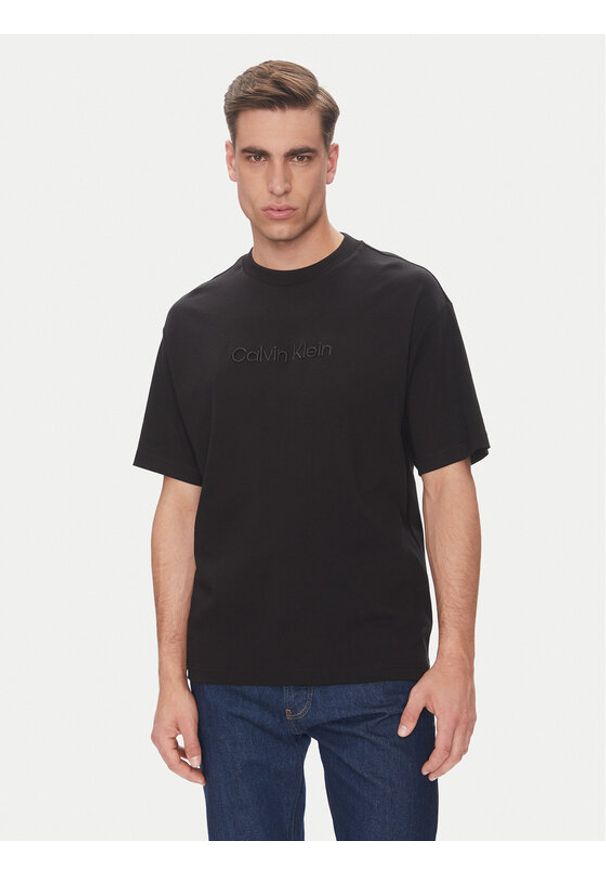 Calvin Klein T-Shirt LV04LC206G Czarny Relaxed Fit. Kolor: czarny. Materiał: bawełna