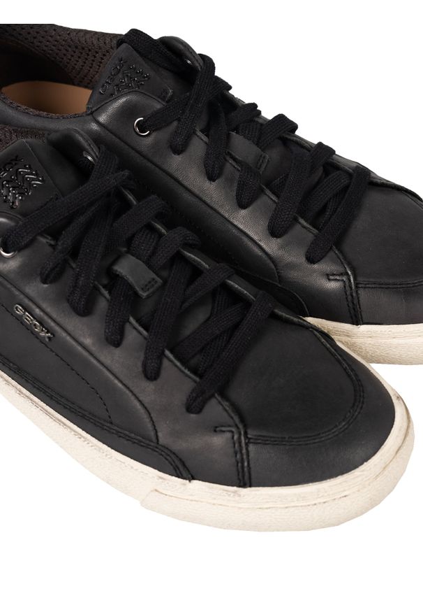 Geox Sneakersy "Warley" | U946HF 00043 | Mężczyzna | Czarny, Brązowy. Kolor: wielokolorowy, czarny, brązowy. Materiał: skóra. Wzór: aplikacja