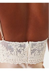 BARDOT - Bardot Sukienka koktajlowa Tzariana 60118DB Beżowy Regular Fit. Kolor: beżowy. Materiał: syntetyk. Styl: wizytowy #5