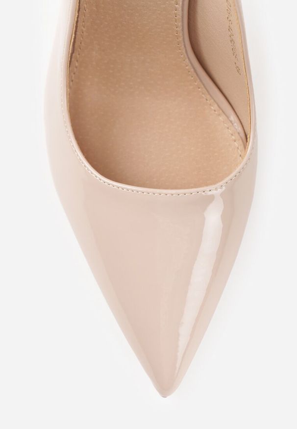Renee - Beżowe Szpilki Slingback VICES z Lakierowanym Połyskiem i Skórzaną Wkładką Marinja. Nosek buta: szpiczasty. Kolor: beżowy. Materiał: skóra, lakier. Obcas: na szpilce. Styl: wizytowy, elegancki