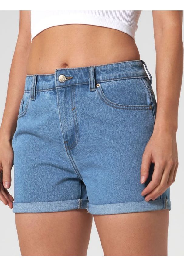 Sinsay - Szorty jeansowe mom high waist - niebieski. Stan: podwyższony. Kolor: niebieski. Materiał: jeans