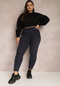 Renee - Granatowe Spodnie Bawełniane z Gumką w Pasie Cini. Okazja: na co dzień. Kolekcja: plus size. Kolor: niebieski. Materiał: bawełna. Długość: długie. Styl: klasyczny, casual, elegancki