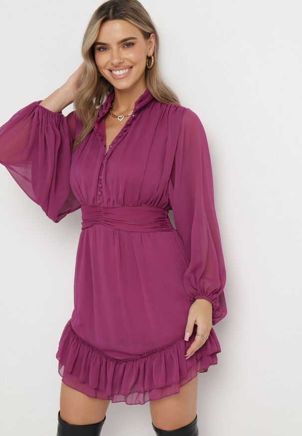 Born2be - Fioletowa Rozkloszowana Sukienka z Falbanką Harlin. Kolor: fioletowy. Długość: mini