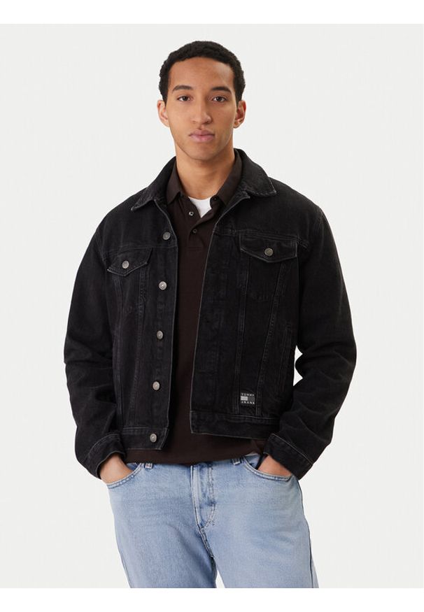 Tommy Jeans Kurtka jeansowa Ryan DM0DM22670 Czarny Regular Fit. Kolor: czarny. Materiał: syntetyk