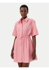 Tommy Jeans Sukienka koszulowa DW0DW20617 Różowy Regular Fit. Kolor: różowy. Materiał: bawełna. Typ sukienki: koszulowe