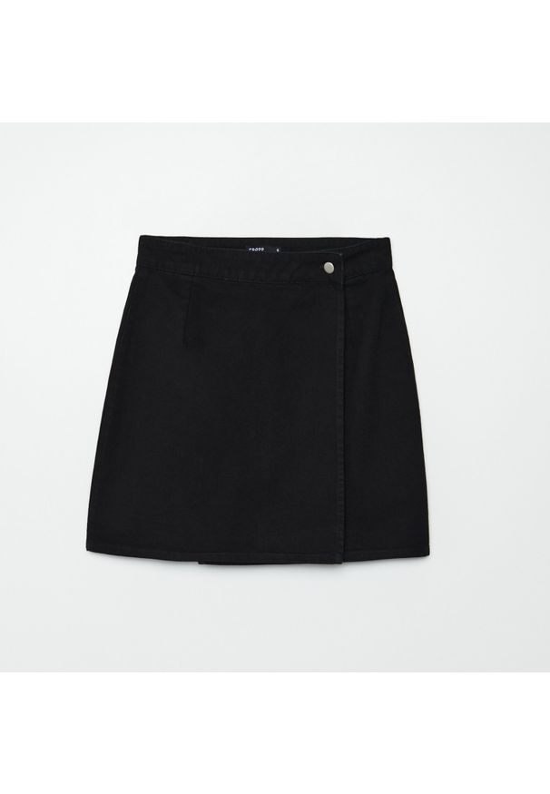 Cropp - Jeansowa spódnica mini - Czarny. Kolor: czarny. Materiał: jeans