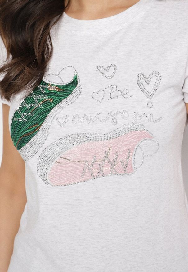 Born2be - Jasnoszary Bawełniany T-shirt z Nadrukiem z Cyrkoniami Karissen. Okazja: na co dzień. Kolor: szary. Materiał: bawełna. Wzór: nadruk. Styl: elegancki, casual, klasyczny