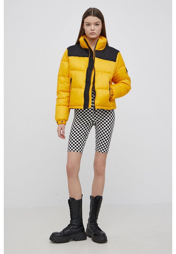 Superdry kurtka damska kolor żółty zimowa. Okazja: na co dzień. Kolor: żółty. Sezon: zima. Styl: casual
