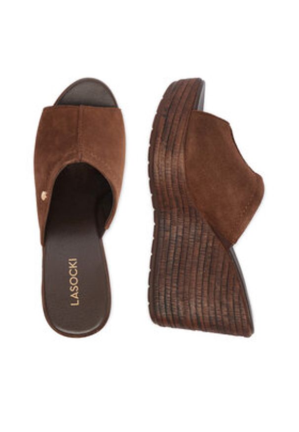 Lasocki Klapki CEO-WI23-LEMONE-04 Brązowy. Kolor: brązowy. Materiał: zamsz, skóra