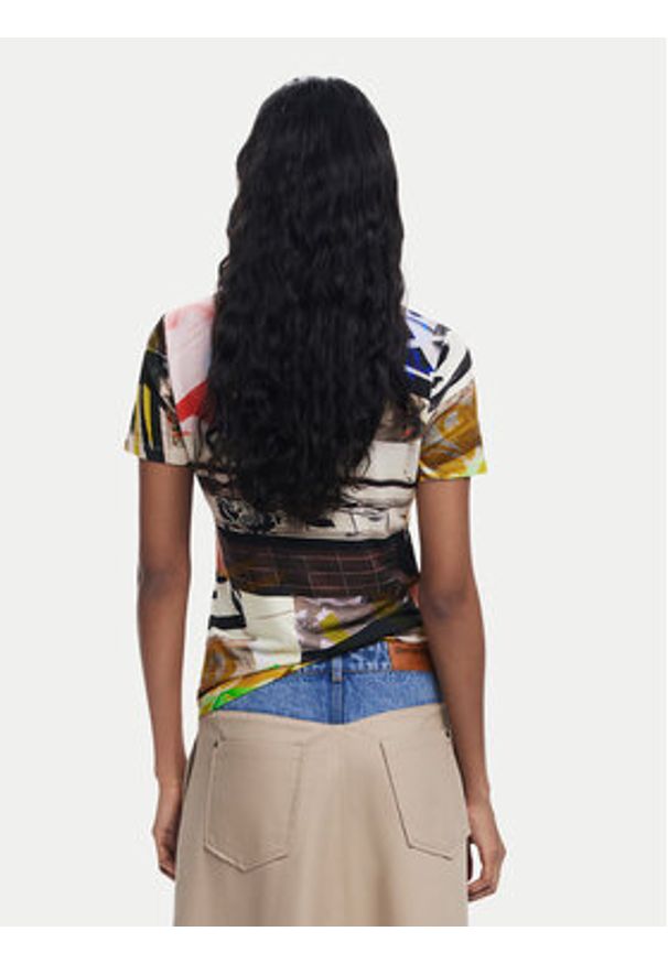 Desigual T-Shirt Collage 25SWTK14 Kolorowy Regular Fit. Materiał: wiskoza. Wzór: kolorowy