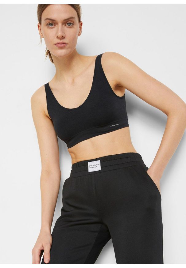 bonprix - Spodnie sportowe, szybkoschnące. Kolor: czarny. Styl: sportowy