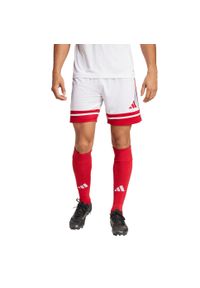 Adidas - Spodenki męskie adidas Squadra 25. Kolor: czerwony, biały, wielokolorowy. Materiał: poliester. Sport: piłka nożna