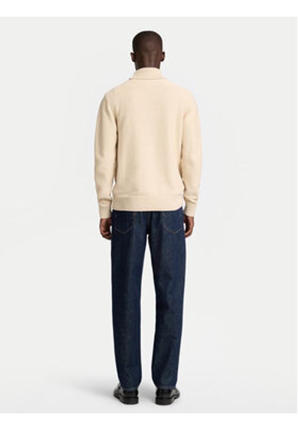 Selected Homme Golf 16086644 Beżowy Regular Fit. Typ kołnierza: golf. Kolor: beżowy. Materiał: bawełna