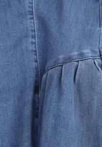 Born2be - Granatowa Jeansowa Sukienka z Bawełny o Rozkloszowanym Kroju z Przeszyciami Aodola. Okazja: na co dzień, na spotkanie biznesowe, do pracy. Kolor: niebieski. Materiał: jeans, bawełna. Typ sukienki: proste, rozkloszowane. Styl: biznesowy, casual, elegancki #2