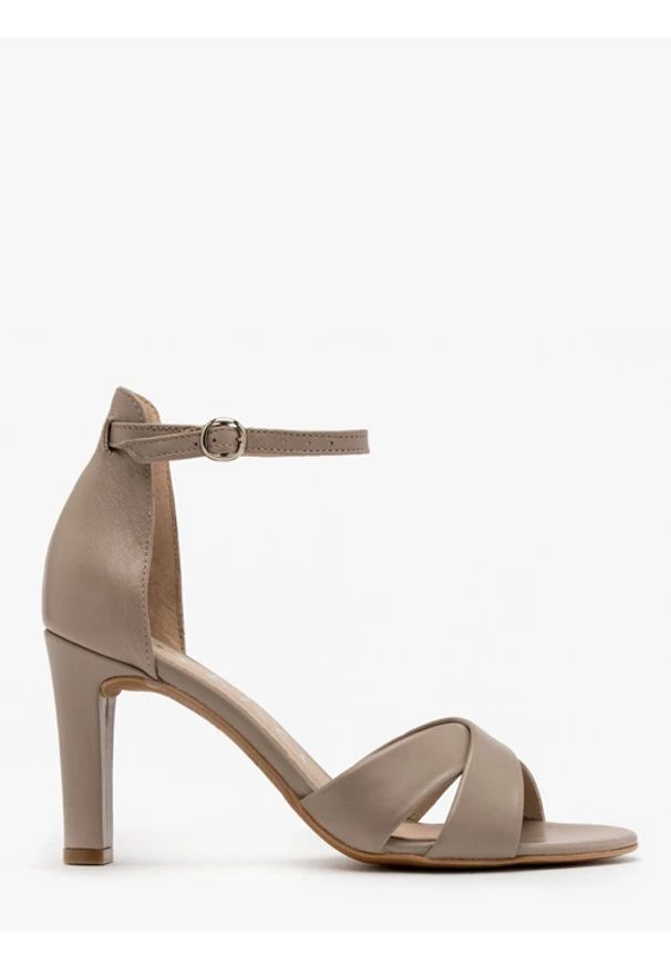 Ryłko - Beżowe sandały na szpilce. Kolor: beżowy. Materiał: skóra. Obcas: na szpilce. Styl: street. Wysokość obcasa: średni