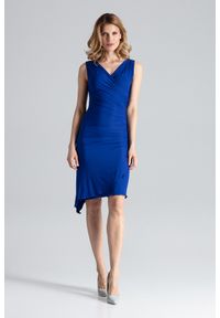 Figl - Niebieska Asymetryczna Sukienka Modnie Marszczona. Kolor: niebieski. Materiał: elastan, poliester. Typ sukienki: asymetryczne