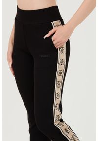 Guess - GUESS Czarne damskie spodnie dresowe Britney Jogger, Rozmiar XL. Kolor: czarny. Materiał: dresówka #6