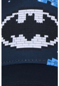 LEGO - Lego czapka bawełniana dziecięca kolor granatowy z aplikacją. Kolor: niebieski. Materiał: bawełna. Wzór: aplikacja #2