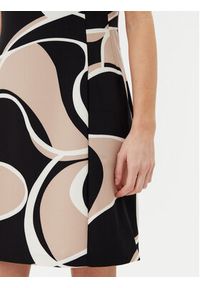 DKNY Sukienka koktajlowa DD5N3H47 Czarny Regular Fit. Kolor: czarny. Materiał: syntetyk. Styl: wizytowy